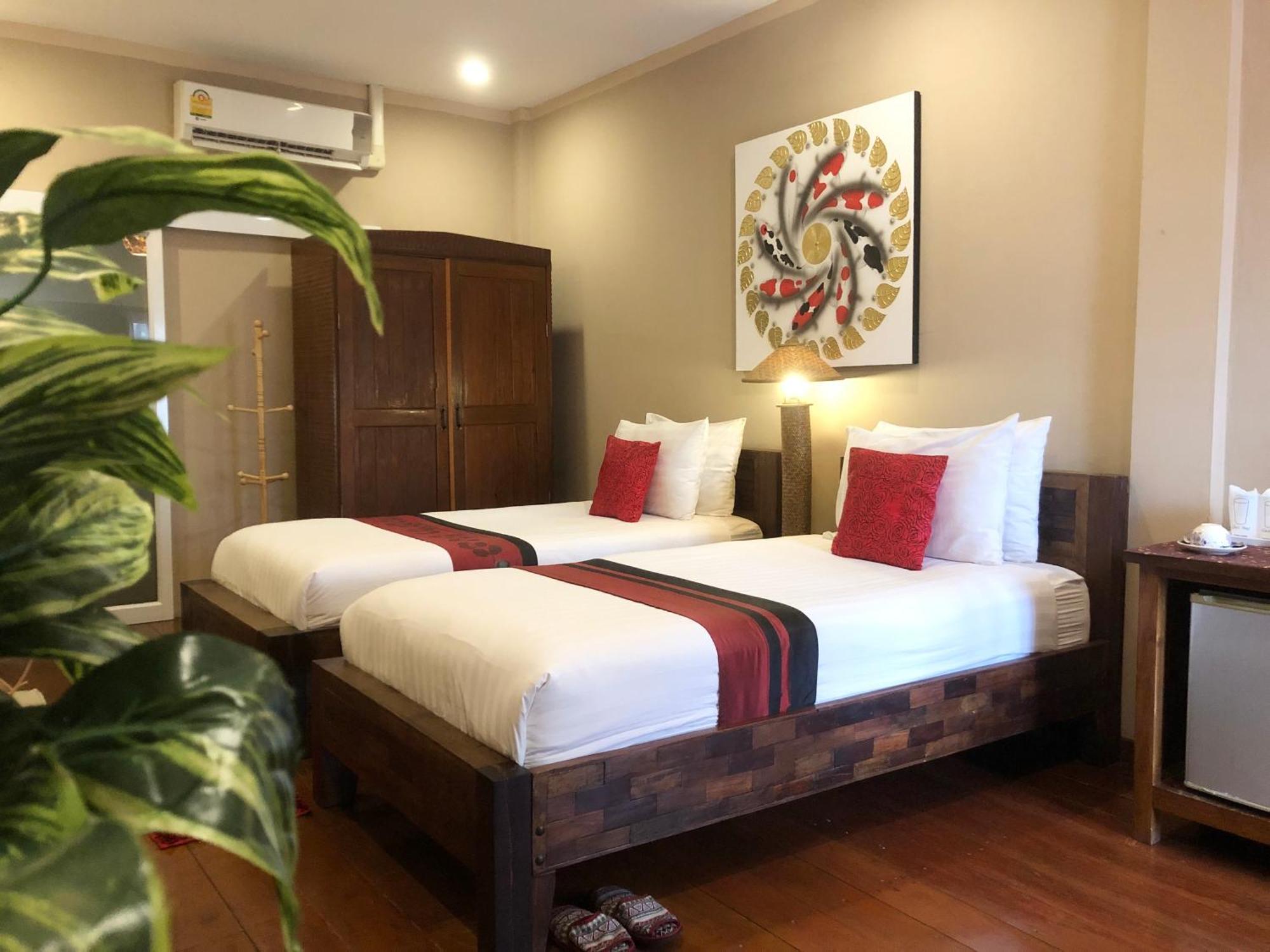 Thongran'S House Hotel Chiang Mai Exterior photo