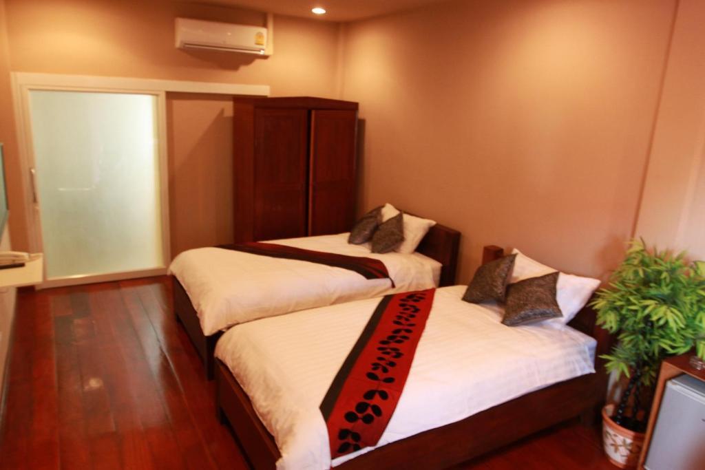 Thongran'S House Hotel Chiang Mai Room photo